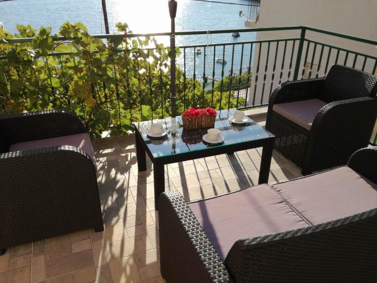 House Karlo Apartments Omiš Dış mekan fotoğraf