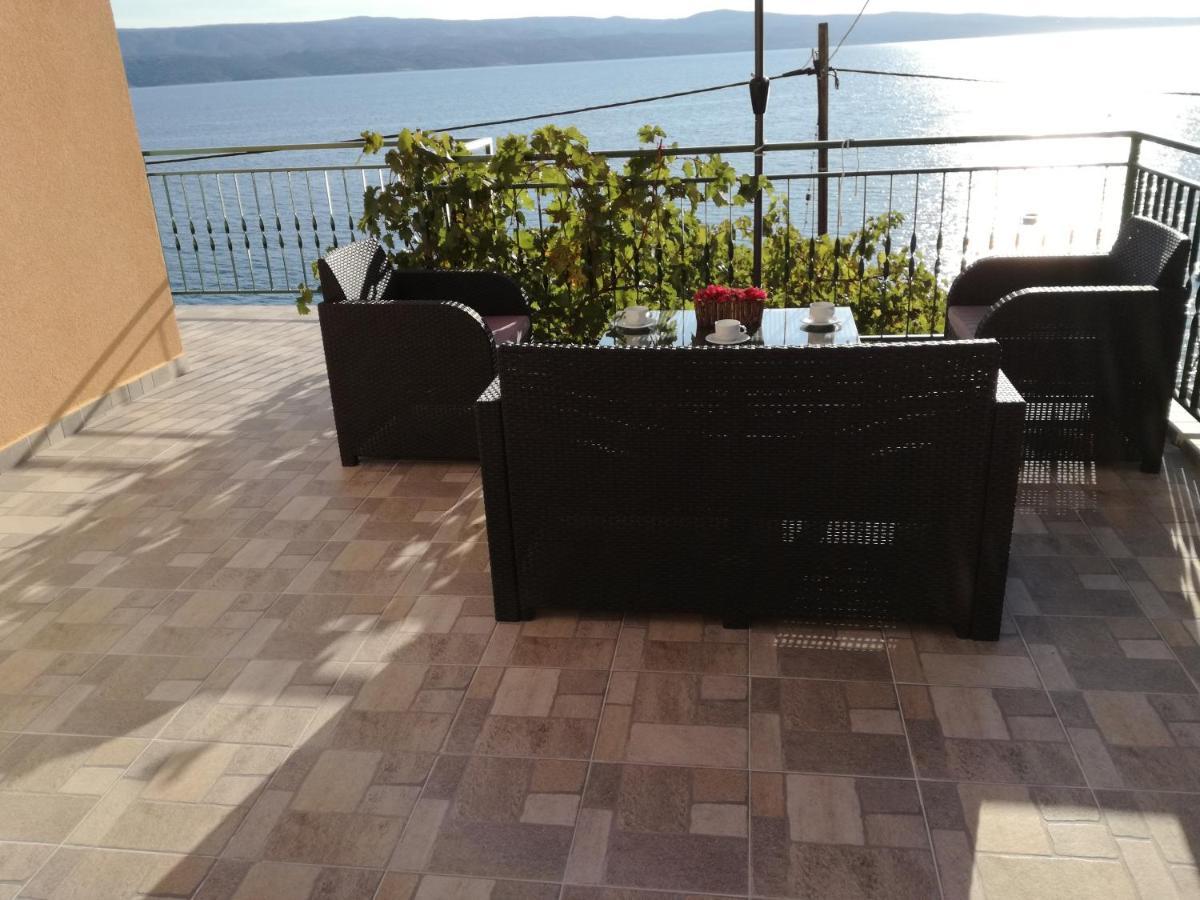 House Karlo Apartments Omiš Dış mekan fotoğraf
