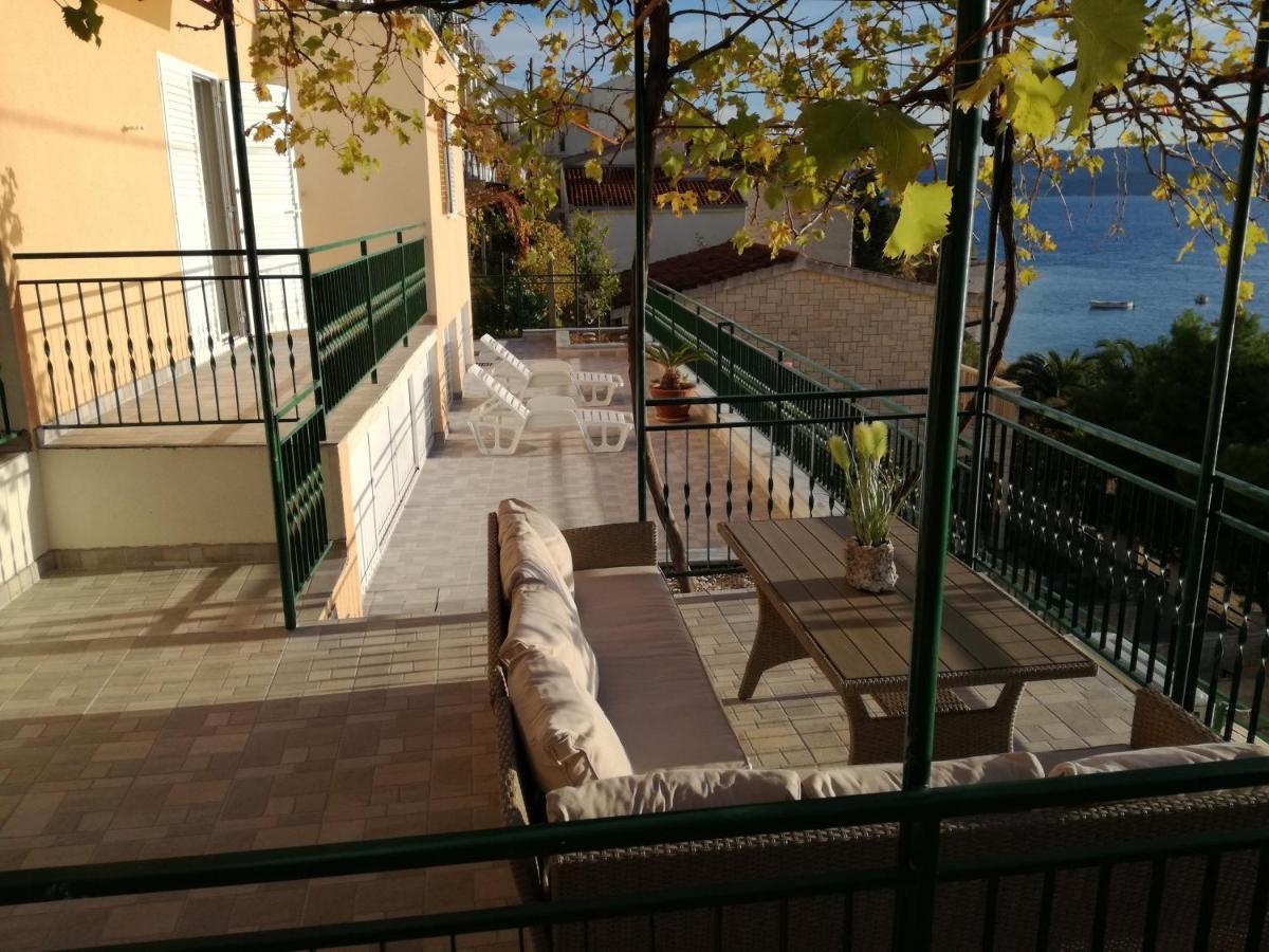 House Karlo Apartments Omiš Dış mekan fotoğraf