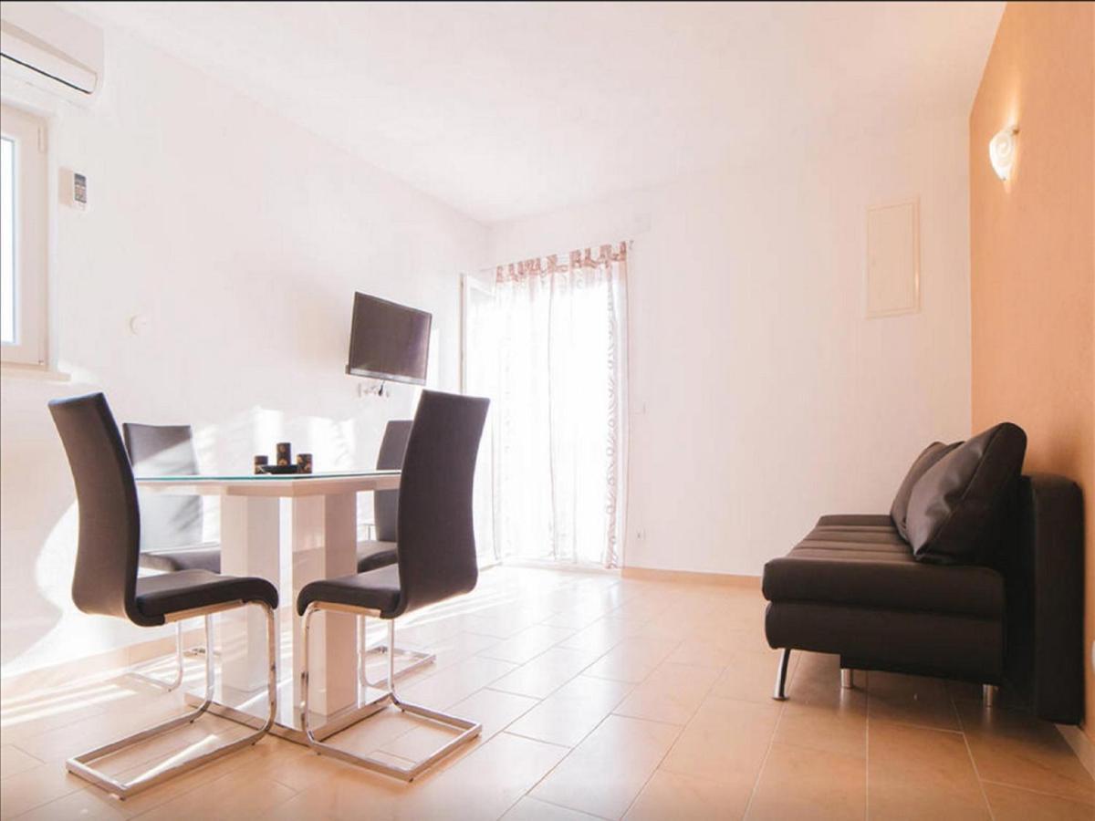 House Karlo Apartments Omiš Dış mekan fotoğraf
