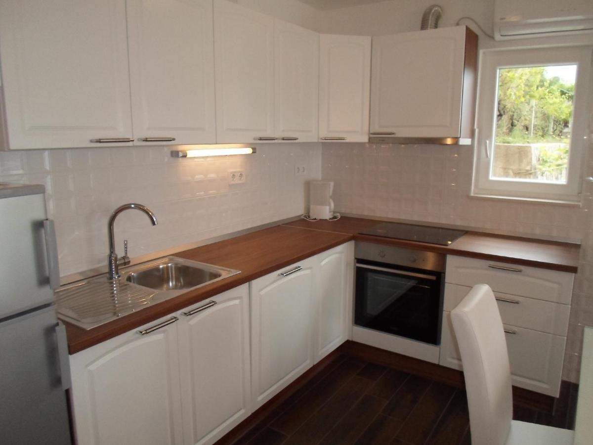 House Karlo Apartments Omiš Dış mekan fotoğraf